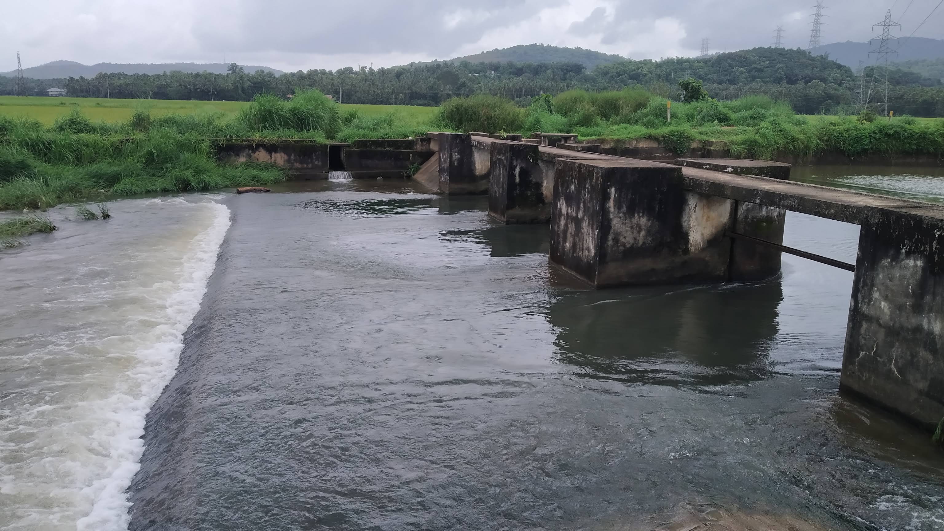 Neelara Chira Check Dam